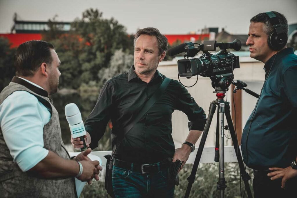 interview 1024x683