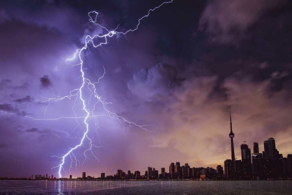 lightning 1024x683