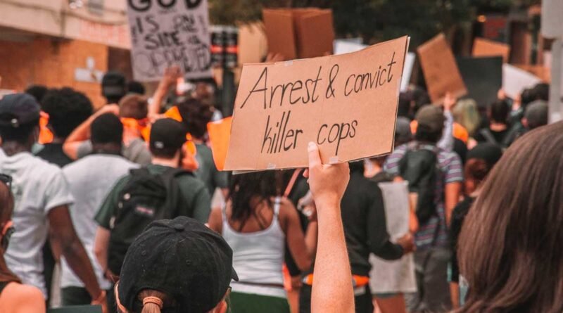 Protest 800x445