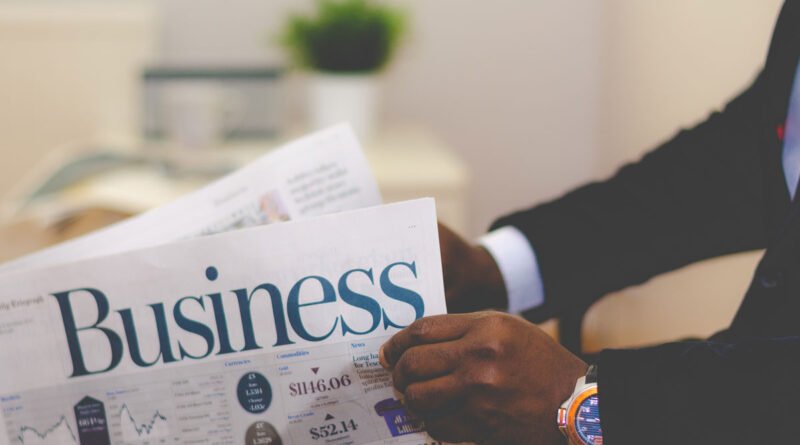 Reading Newspaper 800x445